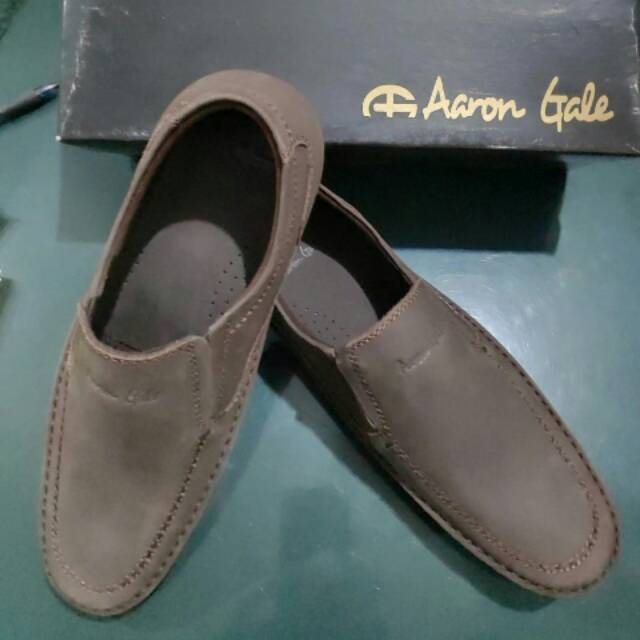 Sepatu Kulit Pria Merk Aaron Gale