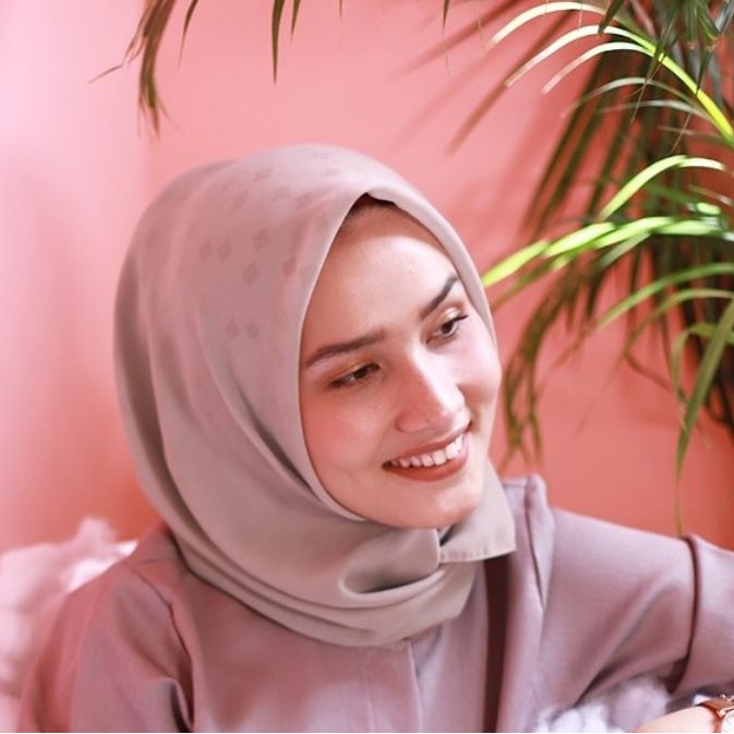 Segi4 Poton Premium Burberry - VANILI By Vanilla Hijab Jilbab Scarf Segiempat Original VH Policotton