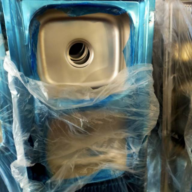 Bak cuci piring lubang 2 . Dan meja stenliss