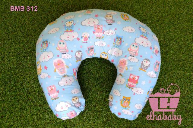 BANTAL MENYUSUI EMPUK