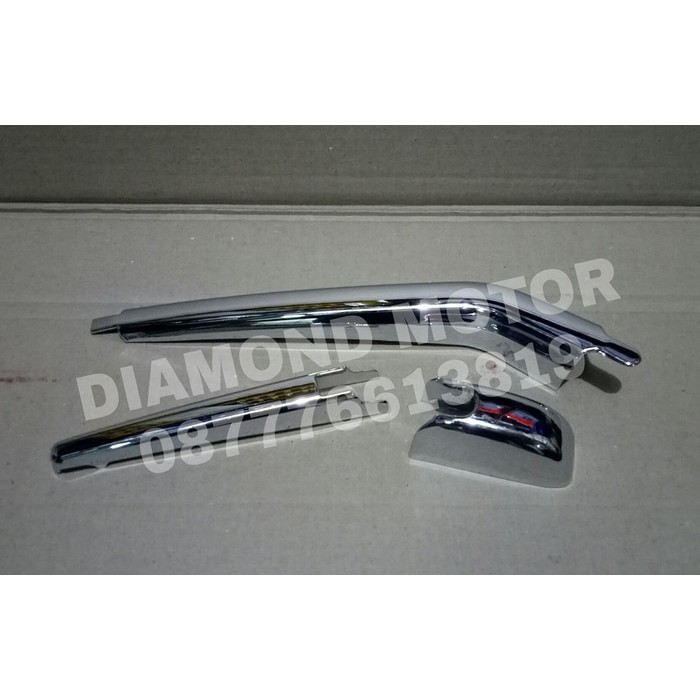 Cover Chrome Wiper Belakang Daihatsu Sigra