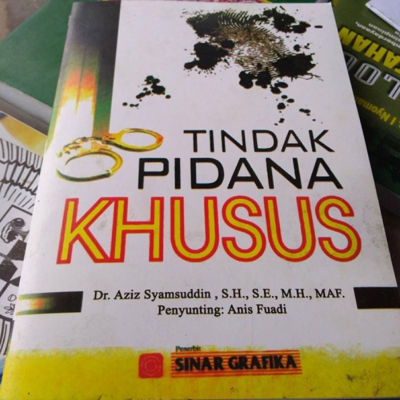 

tindak pidana khusus aziz
