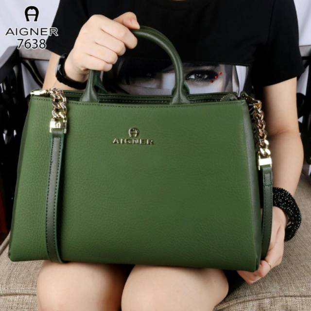 AIGNER Modelista Like ori soft leather Hardware Gold (AR7638)