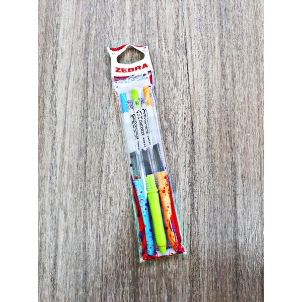 

PULPEN MURAH BERKUALITAS ORIGINAL ZEBRA KOKORO SWEET GEL 0.5 3 PCS