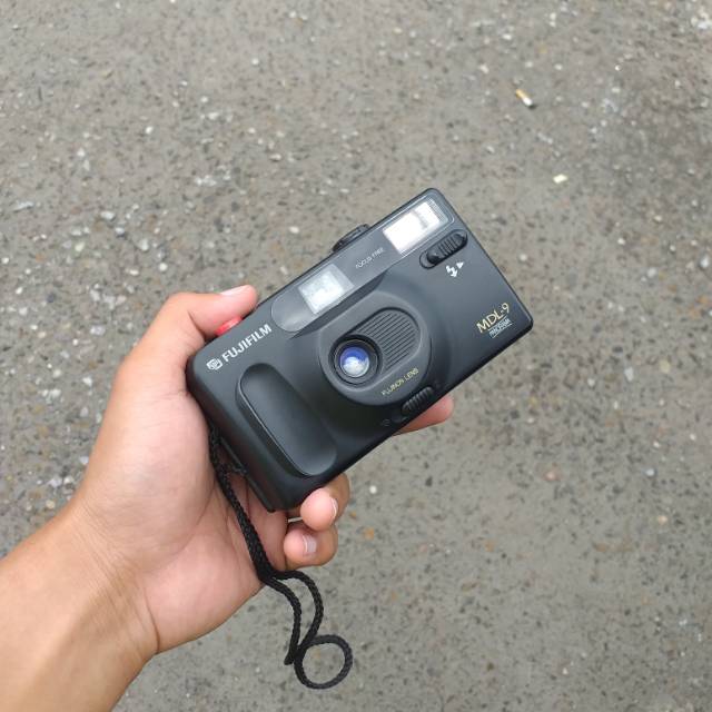 LOCAL ANALOG - Kamera Analog Pocket Fujifilm MDL9 Panorama, kamera film jadul 35mm