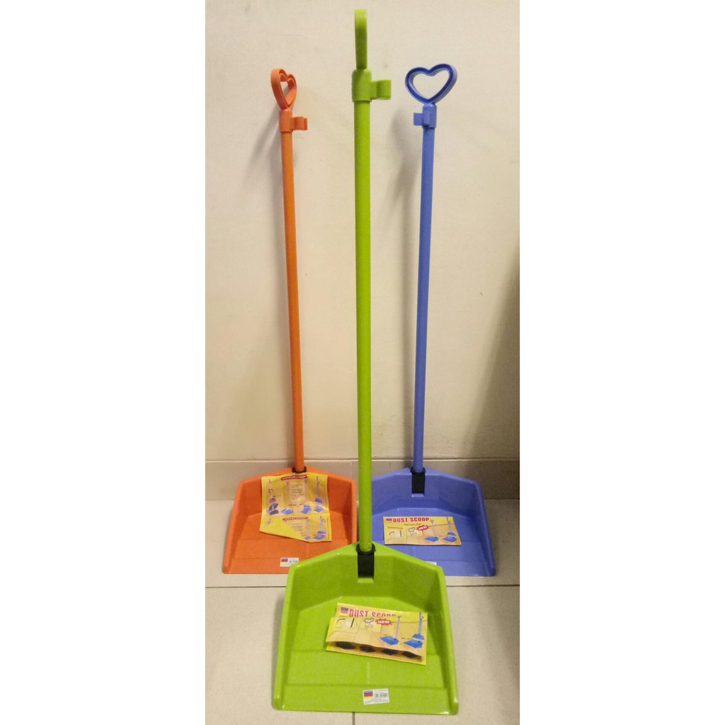 (GOJEK) Pengki/serokan/sekop sampah merk NAGATA