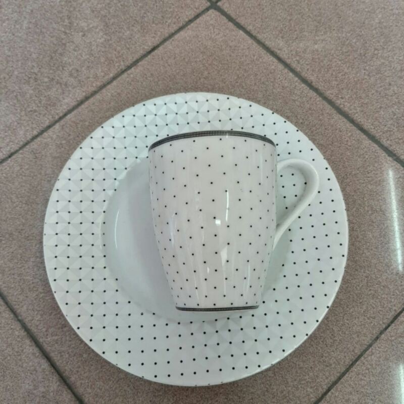 [SET] PIRING DAN GELAS KERAMIK HIAS SANGO CANTIK MOTIF POLKA POLKADOT HITAM PUTIH MONOKROM