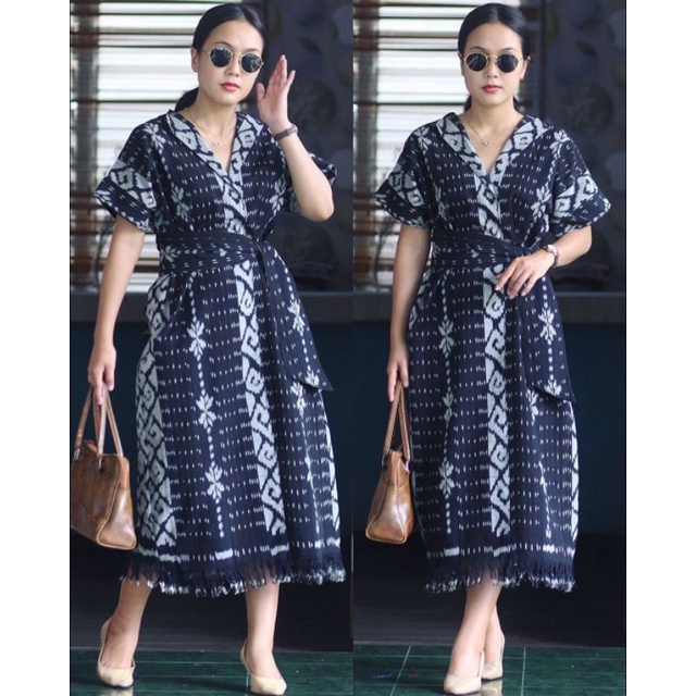 dress tenun hitam - dress tenun modern - baju tenun wanita - dress tenun kekinian - dress tenun terb