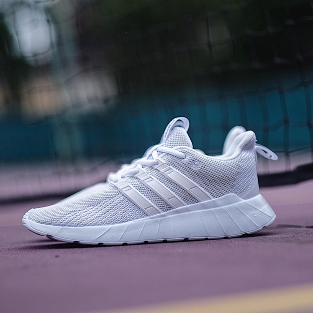 adidas questar flow all white