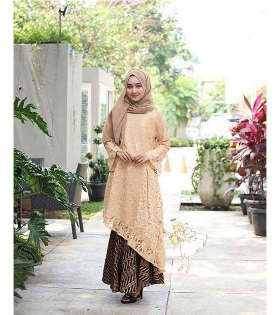 REOFST - kebaya ayu duyung jumbo brokat ld 110 Kebaya Brukat Modern Kekinian Mewah Wisuda