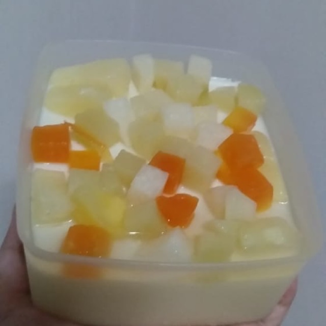 

Puding sutra buah / puding susu / puding tahu buah