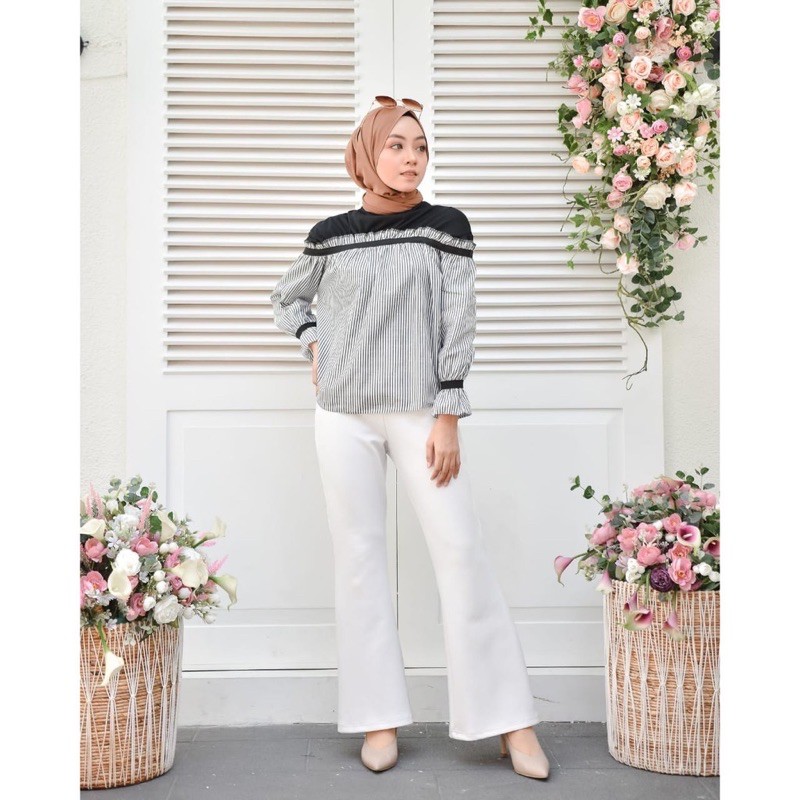 Blouse Wanita Kekinian Atasan Muslimah Terbaru Baju Wanita Masa Kini Baju Atasan Stripe Hitam