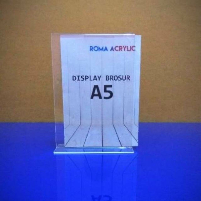 

Akrilik Brosur A5