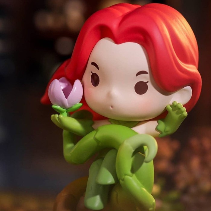 Pop Mart DC Justice League Poison Ivy