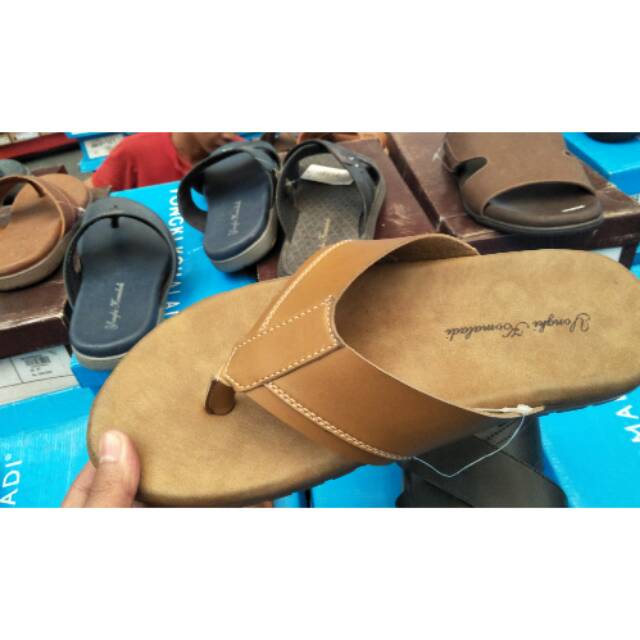 Sandal yongki komaladi