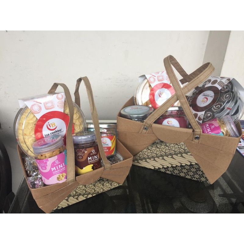 

hampersInacookies kecil