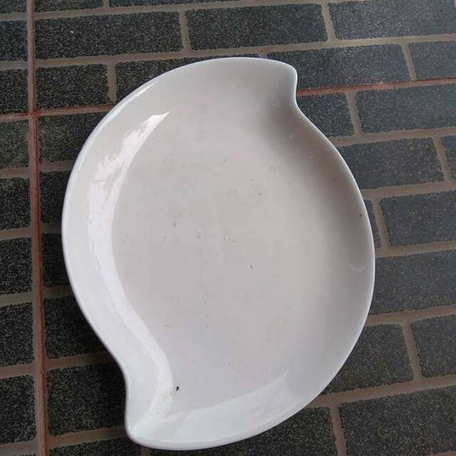 Piring keramik cantik