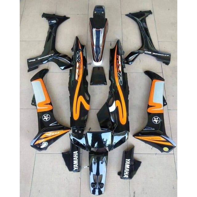 COVER BODY HALUS YAMAHA FIZR F1ZR HITAM EDITION CALTEX