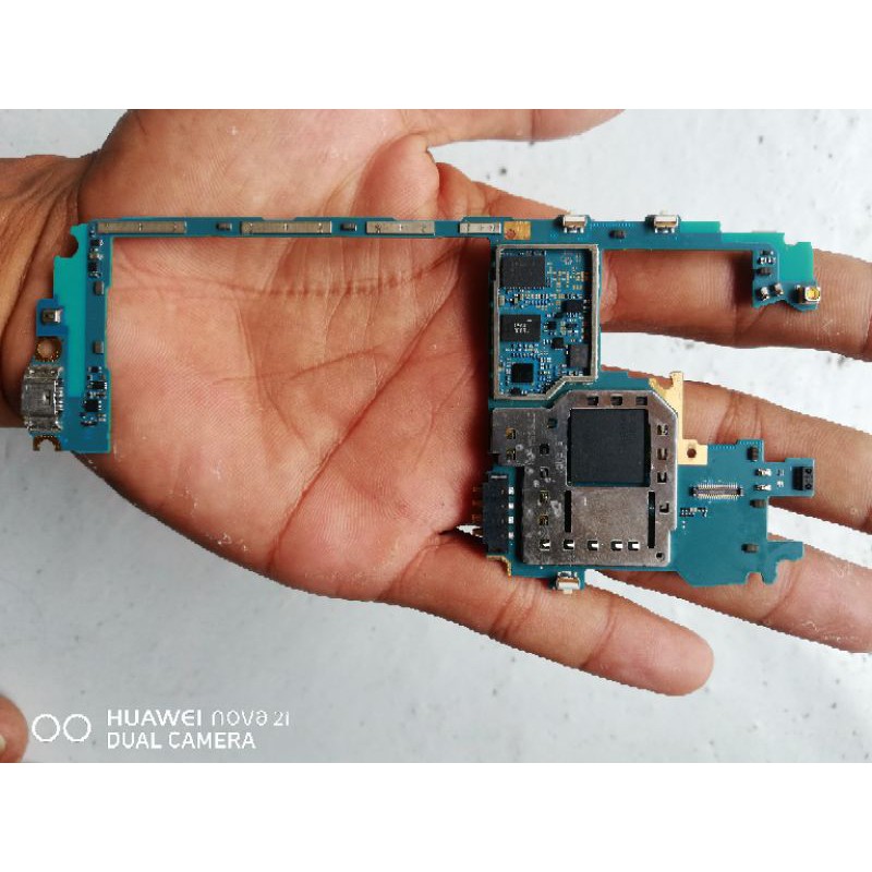 mesin j5 2015 / j500 matot