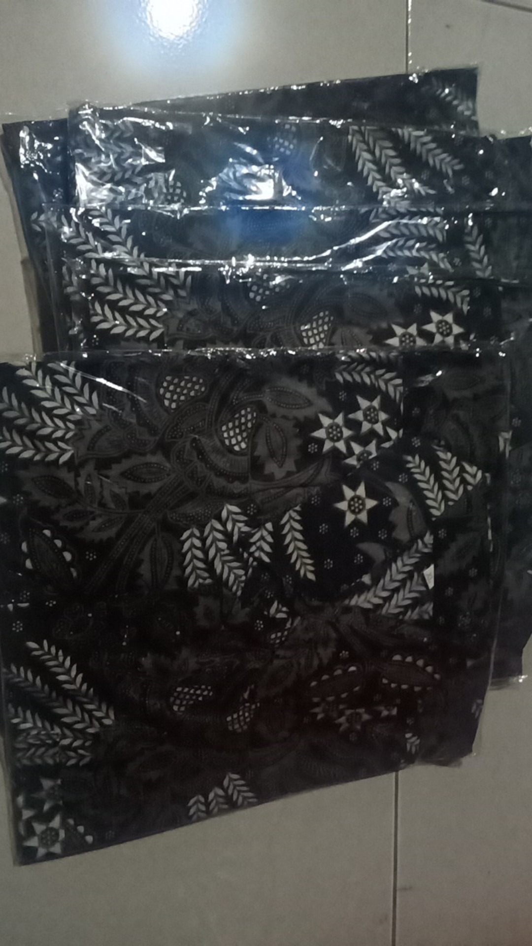 Kemeja Batik Pria Motif Manggar Abu-abu