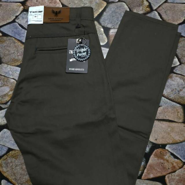 Celana Chino Triple Point