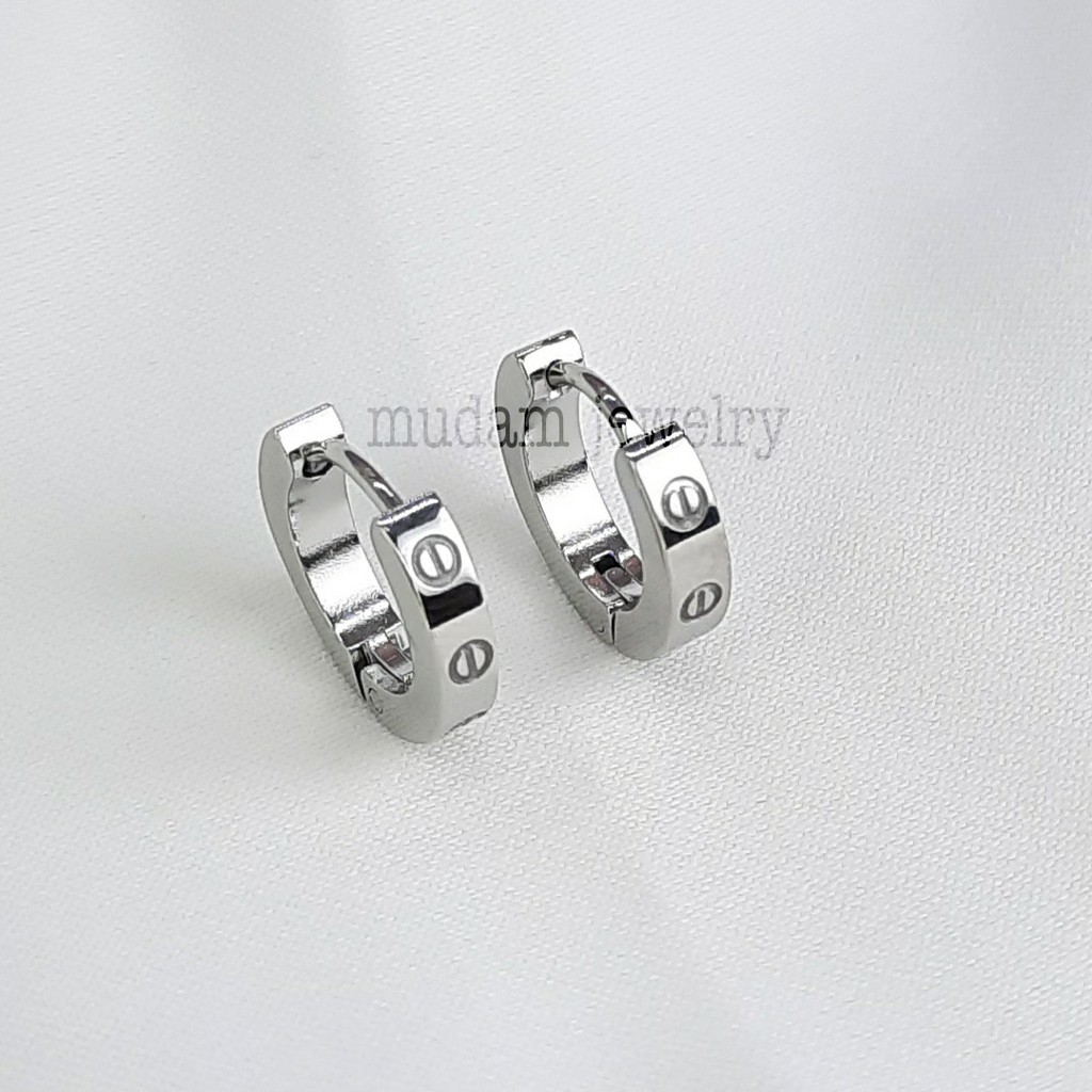 Anting Jepit Titanium  C4tier Polos Dengan Lebar 0,3 cm Untuk Wanita dan Laki-Laki