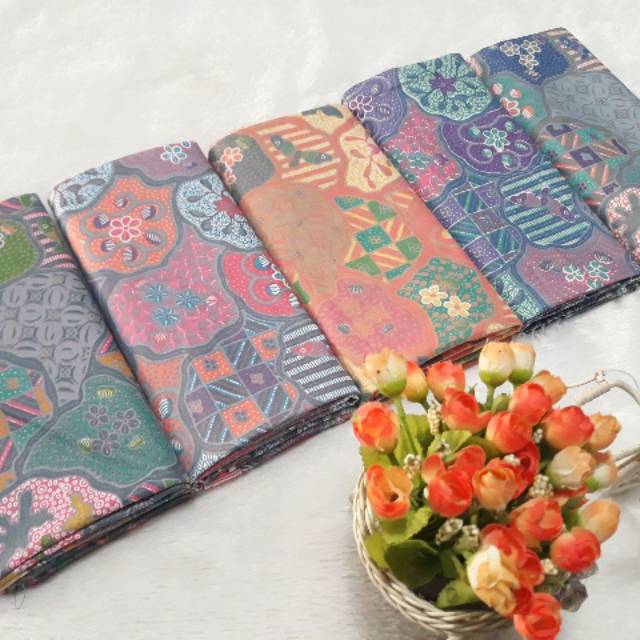 Kain Batik Katun Jarik Pekalongan Motif Lembut Warna Pastel untuk Pakaian dan Kerajinan