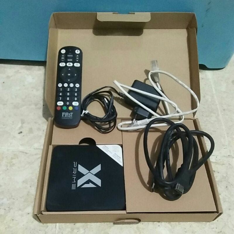 ANDROID TV BOX EAM 2GB WITH VOICE COMMAND PERINTAH SUARA