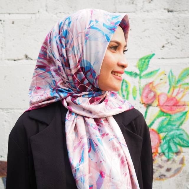 Hijab Turki Velvet Silk 110 cm Segiempat - Cember YZ15-262