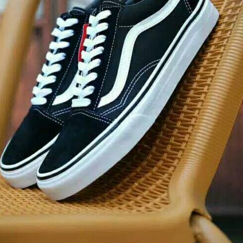 SEPATU SKATE SK8 HIGH REBEL EIGHT SAN FRANSISCO BLACK PREMIUM ORIGINAL BNI Ω