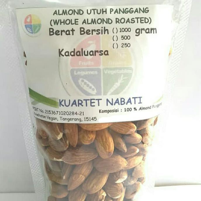 

Roasted Almond/ Kacang Almond Panggang Kupas Tanpa Cangkang 100 Gram Lowienjan24