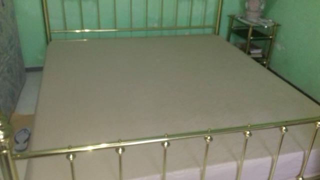 Sprei Kendra Polos Jaquard Emboss Hotel Bedding King Size 180