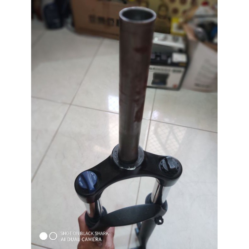 Fork pasific suntour xcm 27,5