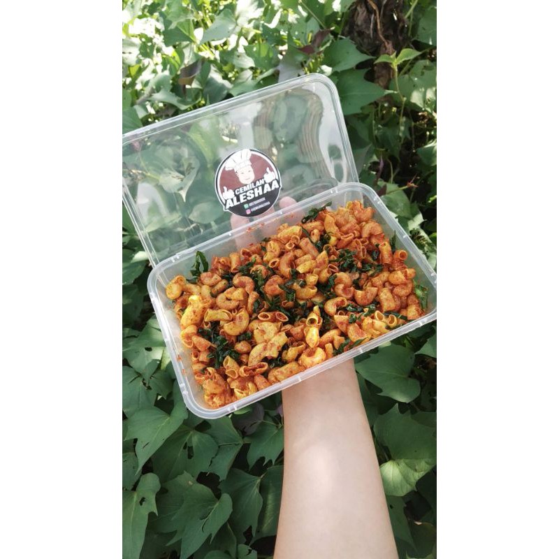 

MAKARONI PEDAS DAUN JERUK