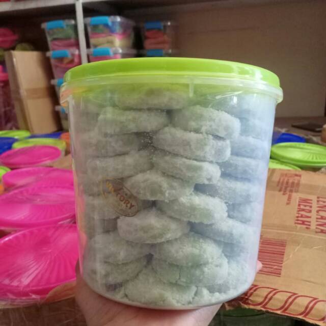 

Kue Salju Berat 900gr 37.000
