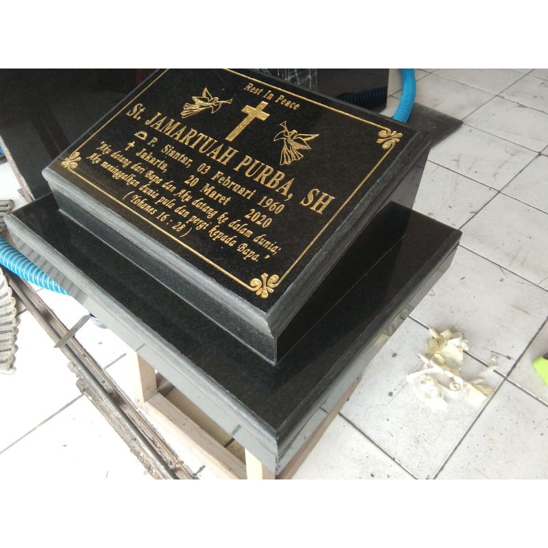 Batu Nisan Full Marmer Dudukan