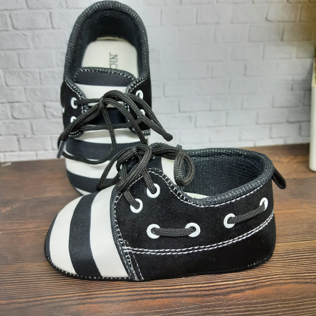 SEPATU PREWALKER BABY BAYI UNISEX MOTIF GARIS 0-12 BULAN GP12