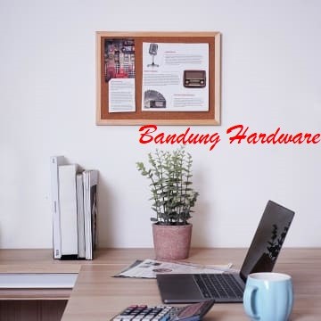 

PIN BOARD / PAPAN MADING KAYU FIBRE 40X30CM SERBAGUNA BI-SILQUE CORK MS17