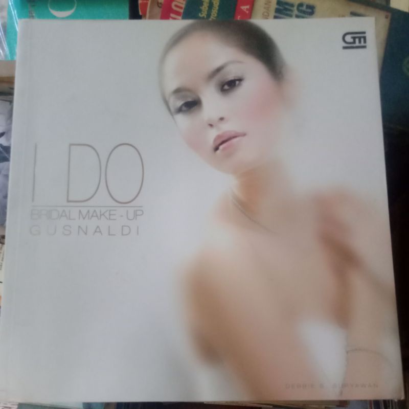 

I D O BRIDAL MAKE-UP GUSNALDI