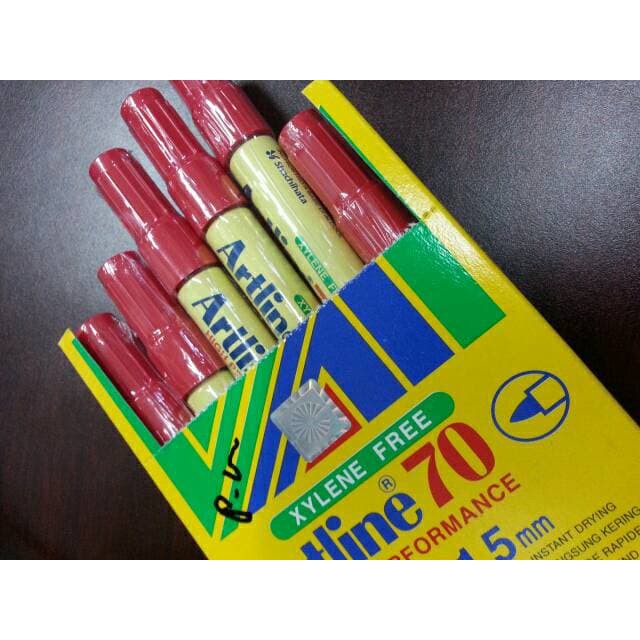 

spidol Artline 70