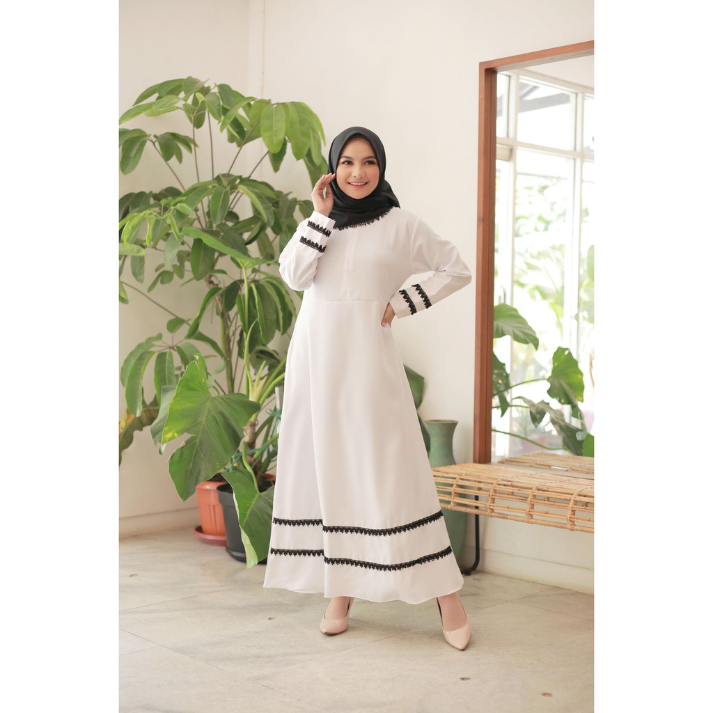 Gamis Putih Terbaru 2023 Gamis Mostcrep White Gamis Putih Gamis Umroh Gamis Lebaran 2023 Gamis Putih Wanita Kekinian Gamis Terbaru  gamis putih jumbo Gamis Remaja Brukat Gamis Jumbo Kondangan