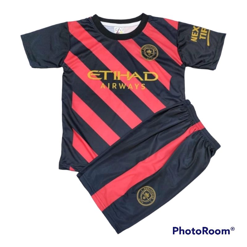 setelan Jersey M.CITY HAALAND/SETELAN BAJU BOLA ANAK LAKI LAKI/GRATIS SABLON NAMA DAN NOMER PUNGGUNG JERSEY M.CITY SIZE XL UMUR 10-11 THN