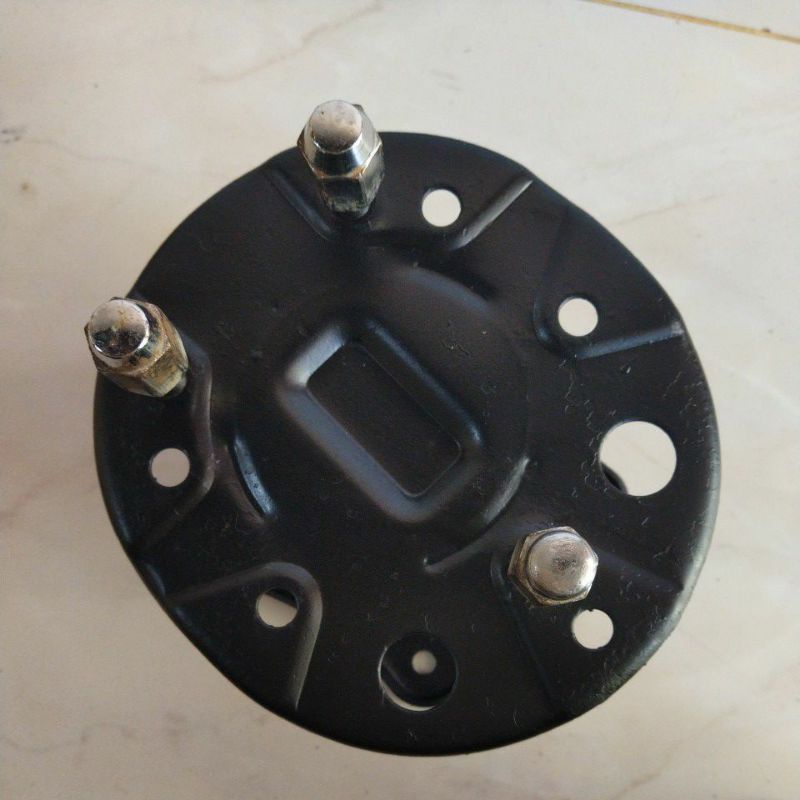 Tempat Dudukan Pangkon Ban Serep Jimny Katana