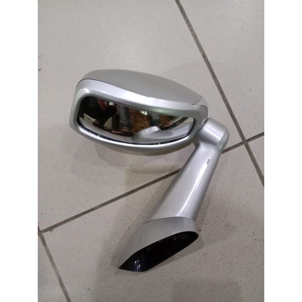 Spion Kap Mesin Fortuner 2004 sampai 2015
