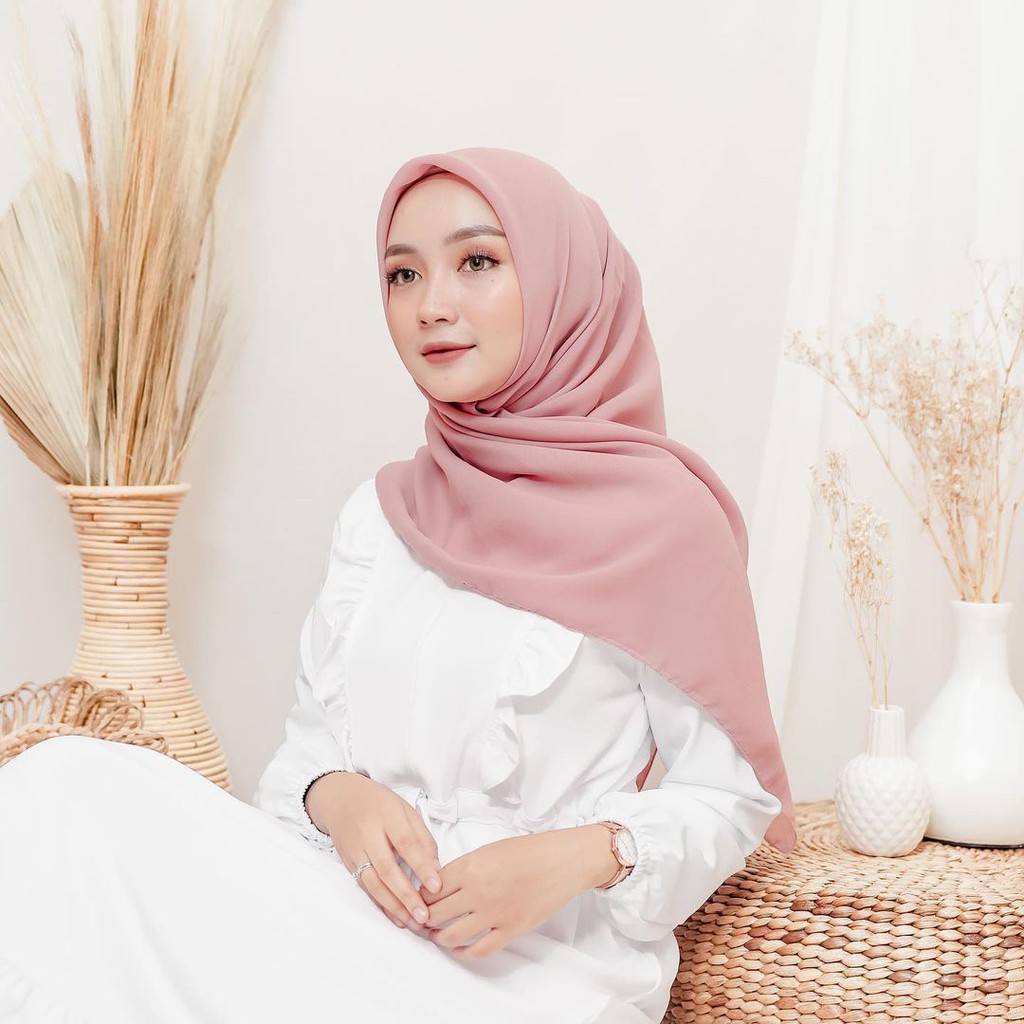 Kerudung BELLA SQUARE PART 2 HIJAB POLYCOTTON JILBAB Segi empat hijab