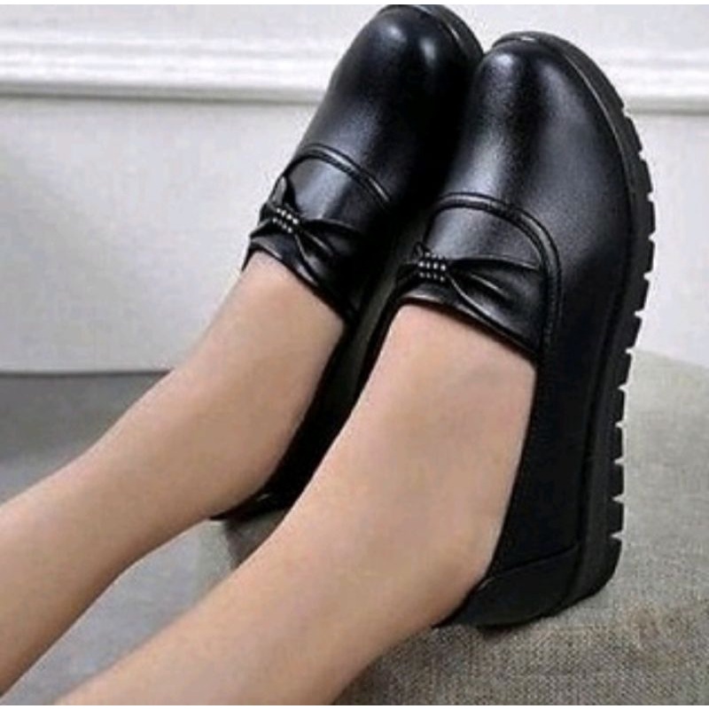 Sepatu Wanita Sepatu Loafers Wanita Sepatu Pantofel Wanita hight Fashion Wanita Sepatu Kerja Sepatu Formal Hitam Sepatu Wanita Terbaru Sepatu Cantik Sepatu Wanita Coklat-1