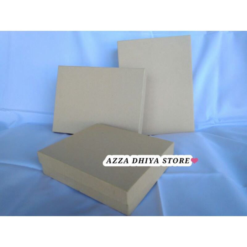 

HARDBOX CUSTOM | 15×15×5 CM | KOTAK KADO MURAH | BOX HAMPERS | BOX CUSTOM