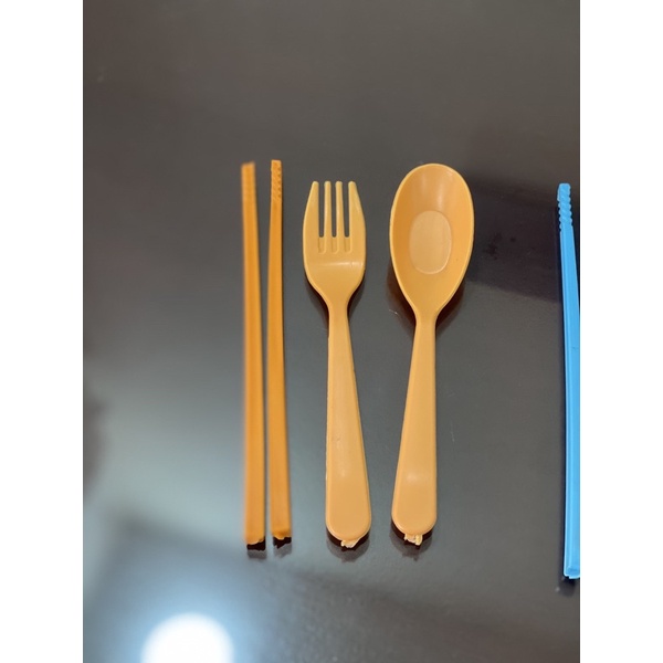 Gelas Minum Plastik _Piring Makan Bulat Plastik _Mangkok Makan Bulat Bakso Plastik_Sendok Makan Plastik_Terlaris Termurah Berkualitas ( 1pcs ) claris-Sendok 1 set orange