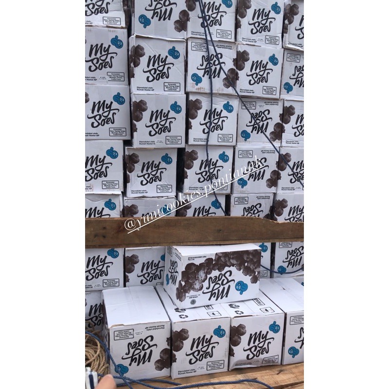 

My Soes / Dus (isi 2kg) @yunicookies.pontianak