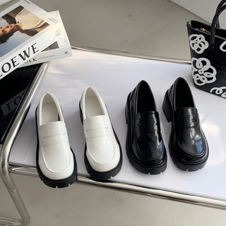Image of [COZY] Yuri Loafers Mary Janes Fashion Wanita Import